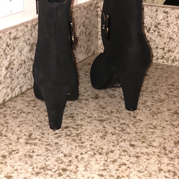 Booties - Picture 4 of 4